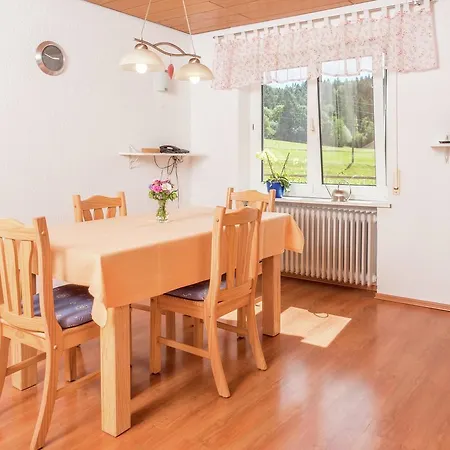 Cozy Farmhouse In With Meadows Near Сasa de vacaciones Herrischried